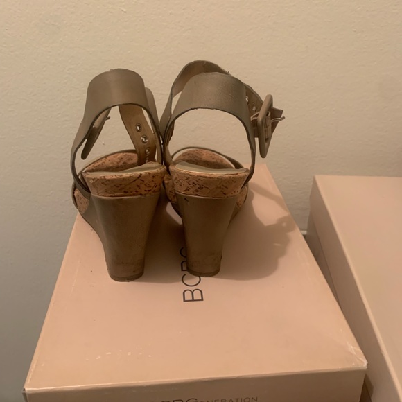 BCBG Wedges - Picture 3 of 4